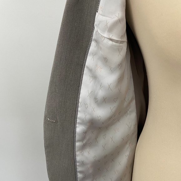 RW&CO. Fitted Long Blazer - Picture 3 of 5